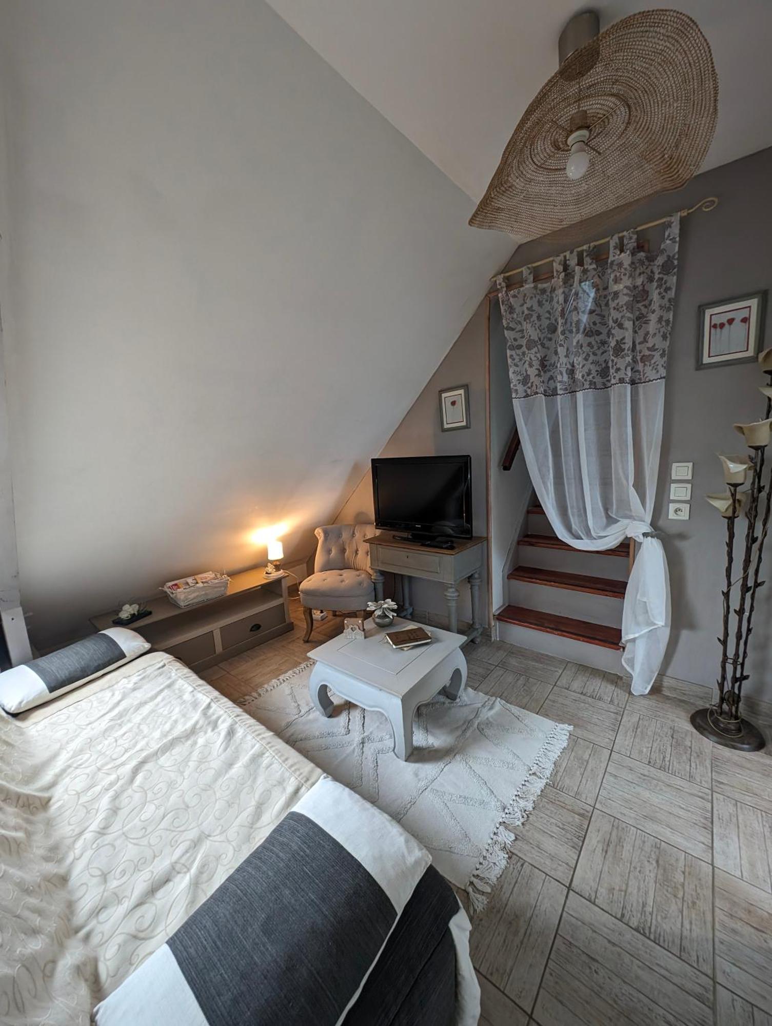 Апартаменты Le Cosy Lanvallay Экстерьер фото